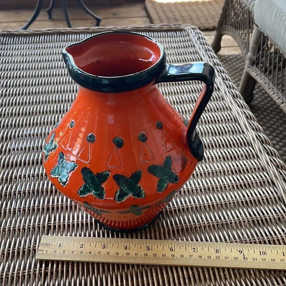 MCM Pitcher  - Picture 8 of 9